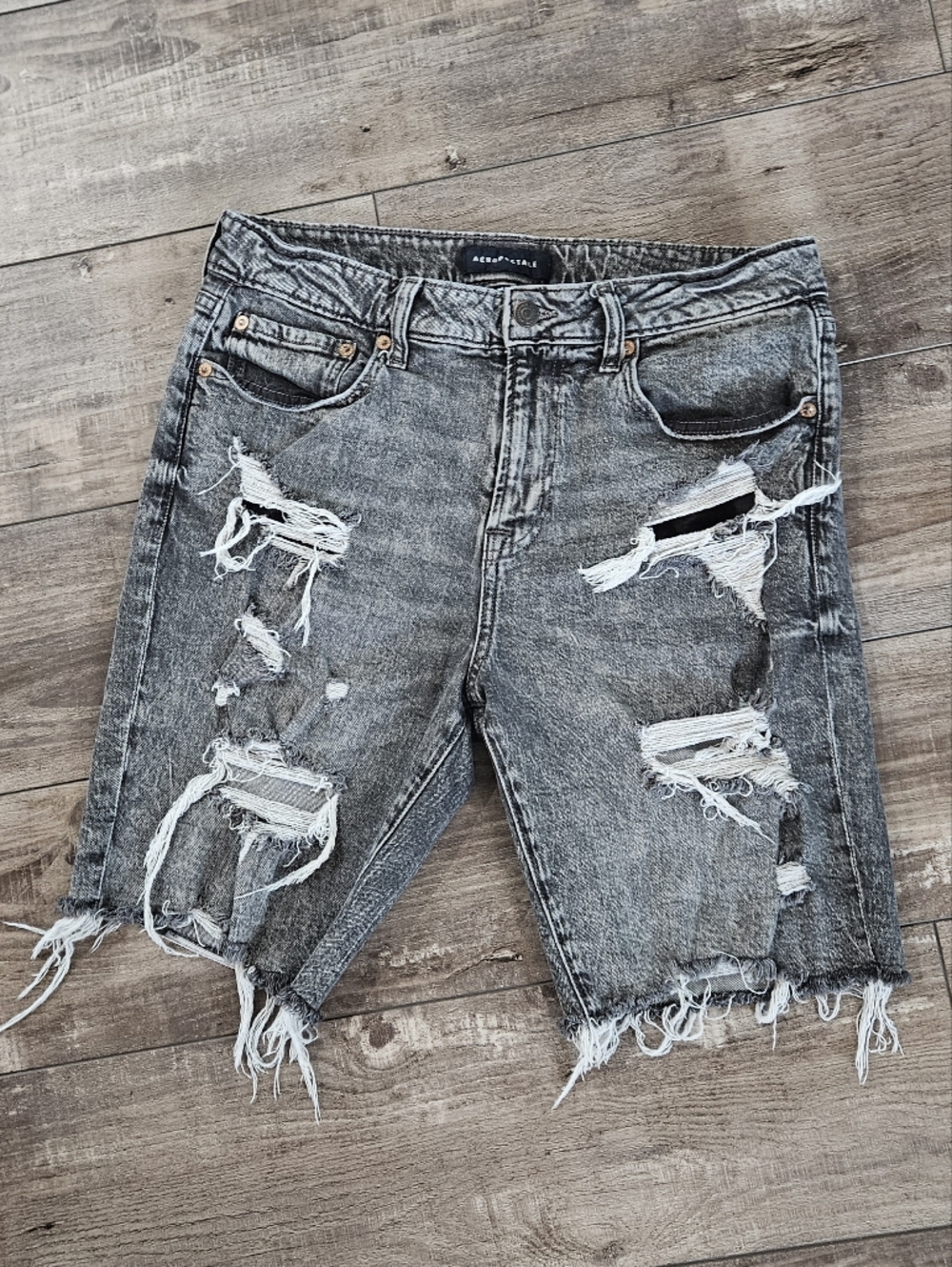 AEROPOSTALE Distressed Black/Grey Denim Acid Wash Jean Shorts Size 32